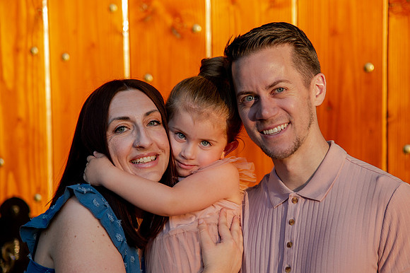 Golden Hour Family Portraits at the International Peace Gardens – The Boss Family1092