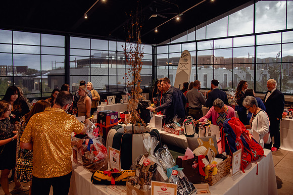 Girls on the Run Utah Sneaker Soiree Fundraiser Salt Lake City9268