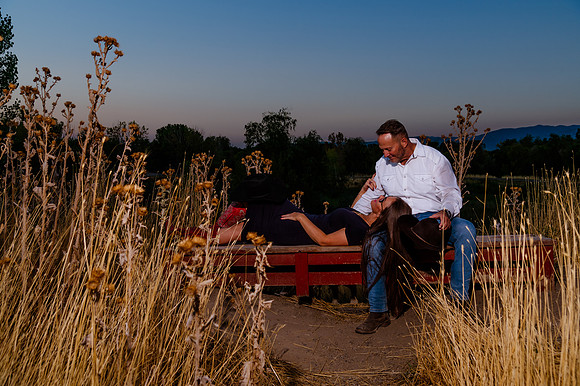 Family Portraits at Wheeler Farm: Alicia Peterson's Blended Family in the Glow of Sunset