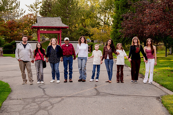 Kelly Lopez Family Portraits at International Peace Gardens in Salt Lake City, Utah159-Edit