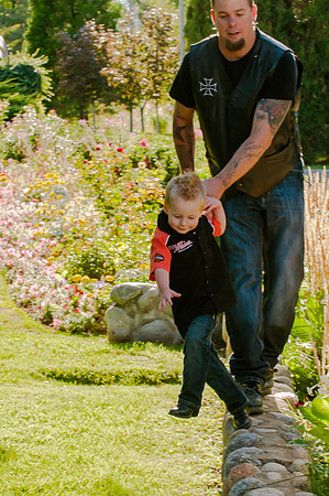 Family Pictues at the International Peace Gardens slc,utah-8783