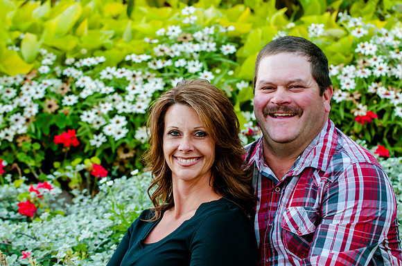 Family Pictues at the International Peace Gardens slc,utah-9075