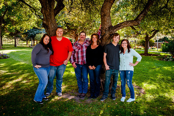 Family Pictues at the International Peace Gardens slc,utah-9593