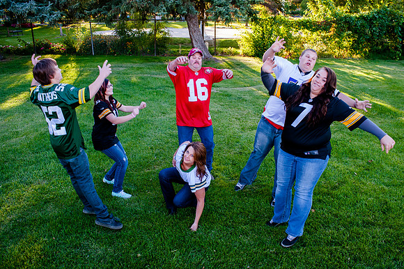 Family Pictues at the International Peace Gardens slc,utah-9918