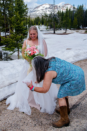 now in June: Megan Collins and Seth Underwood's Mountain Wedding