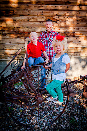 Family Pictures at Wheeler Farm