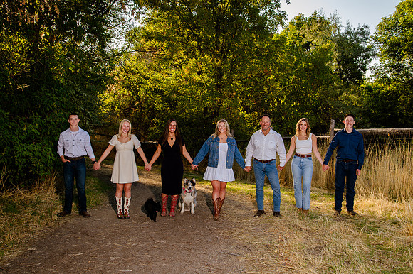 Family Portraits at Wheeler Farm: Alicia Peterson's Blended Family in the Glow of Sunset