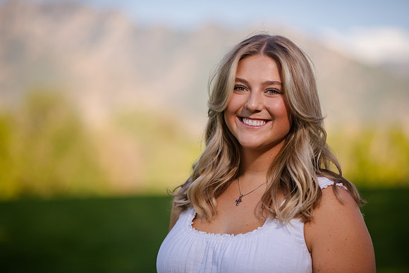Family Portraits at Wheeler Farm: Alicia Peterson's Blended Family in the Glow of Sunset