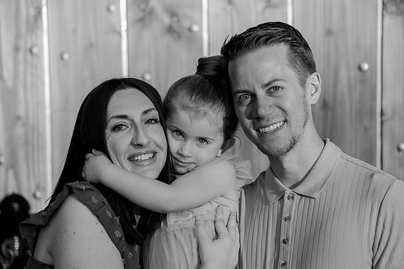 Golden Hour Family Portraits at the International Peace Gardens – The Boss Family1092-2