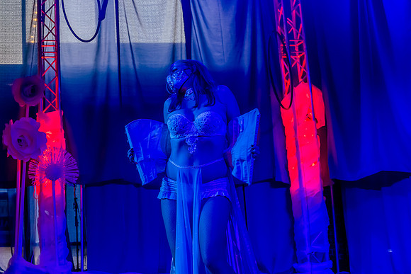 Kiki Cabaret53965