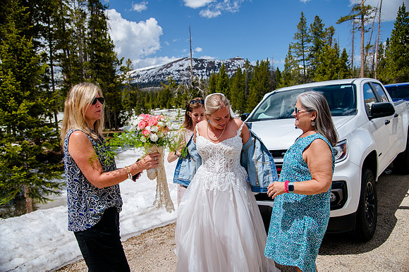 now in June: Megan Collins and Seth Underwood's Mountain Wedding
