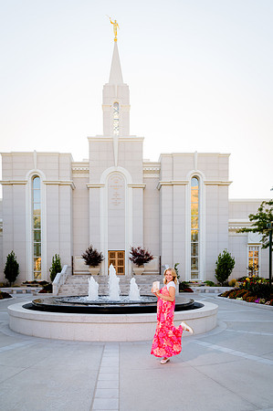Missionary Photoshoot: Isabelle Petersen at Bountiful Temple