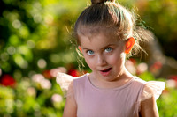Golden Hour Family Portraits at the International Peace Gardens – The Boss Family8527