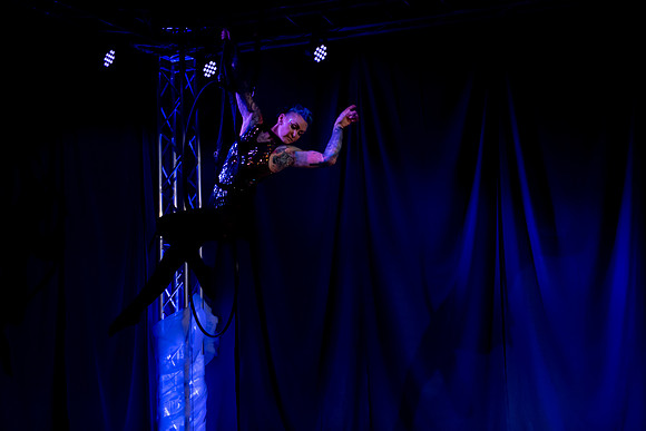 Kiki Cabaret54664