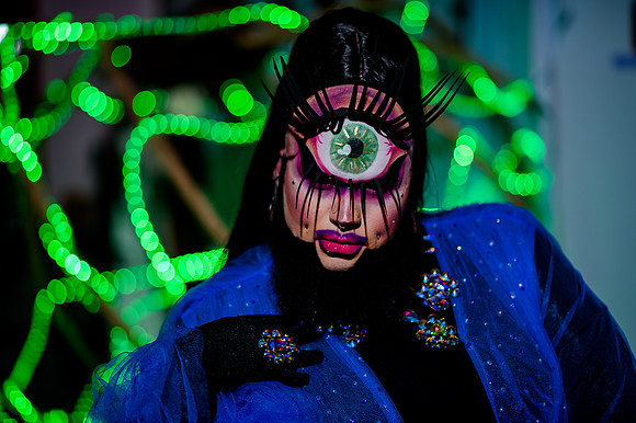 Kiki Cabaret53472