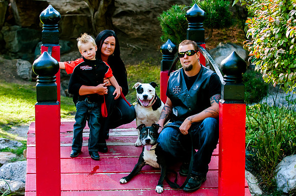 Family Pictues at the International Peace Gardens slc,utah-8496