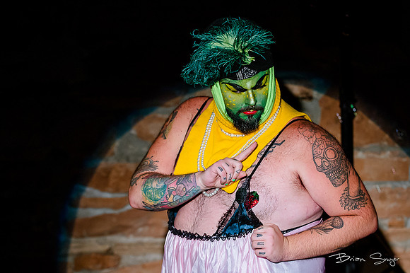 Birdlesque56230