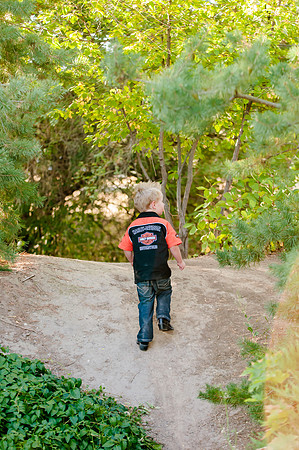 Family Pictues at the International Peace Gardens slc,utah-8792