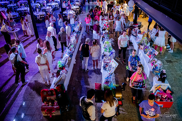 Girls on the Run Sneaker Soiree Fundraiser 2019_DSC9884