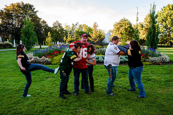 Family Pictues at the International Peace Gardens slc,utah-0100