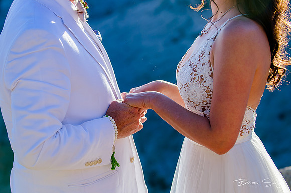 Clifftop Wedding on Hell's Backbone -3198