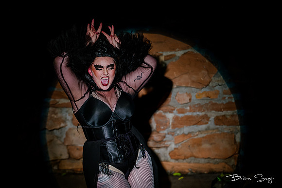 Birdlesque56322