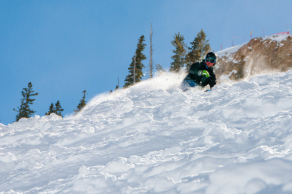 Skiing in the deep stuff at Snowbird-9411