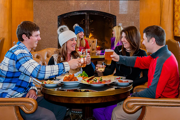 Snowbasin Apres-4528