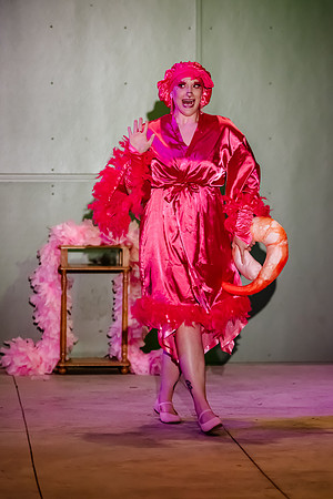 Birdlesque Takes Flight: Burlesque Meets Nature at Tracy Aviary’s Fundraising Cabaret