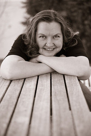 Christine Palmer: A Headshot Session with Personality & Creativity