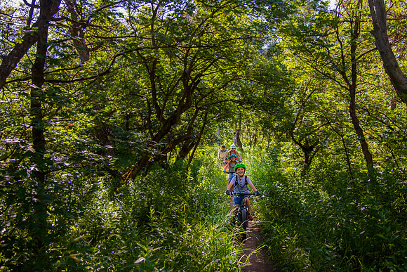 Mountain Biking 8215