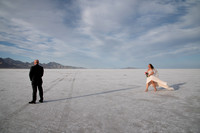 Heather Ohman & Chad Winget’s Windswept Wedding Adventure at the Utah Salt Flats020635
