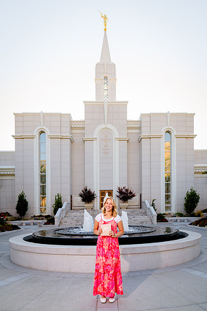 Missionary Photoshoot: Isabelle Petersen at Bountiful Temple