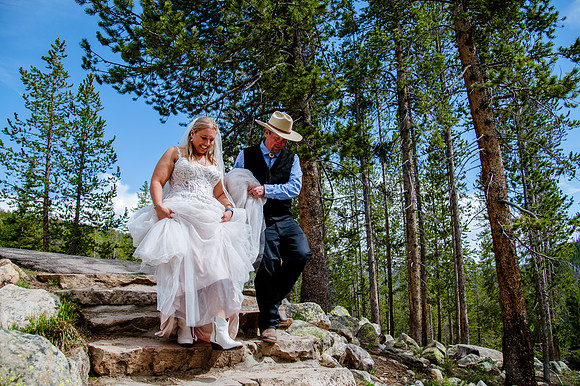 now in June: Megan Collins and Seth Underwood's Mountain Wedding