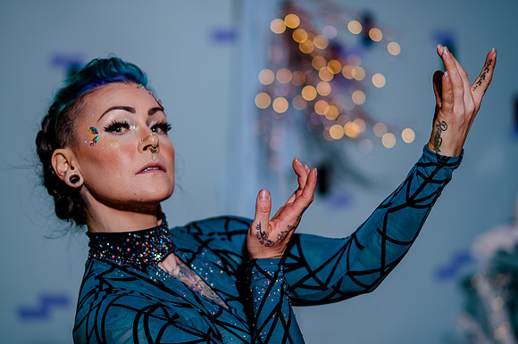 Kiki Cabaret53437