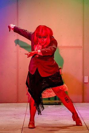 Birdlesque Takes Flight: Burlesque Meets Nature at Tracy Aviary’s Fundraising Cabaret