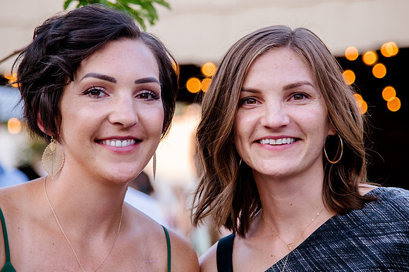 Lynn and Tina123322