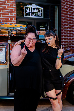 Kiki Cabaret 39613