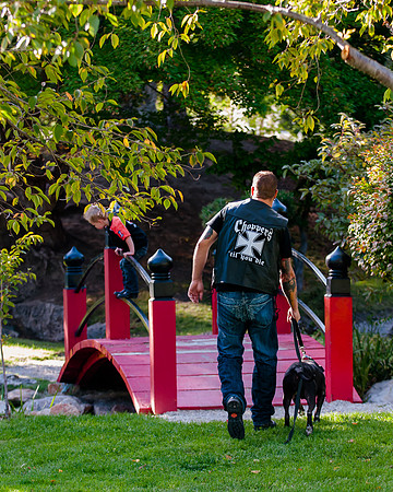 Family Pictues at the International Peace Gardens slc,utah-8490