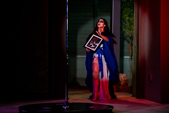 Birdlesque Takes Flight: Burlesque Meets Nature at Tracy Aviary’s Fundraising Cabaret