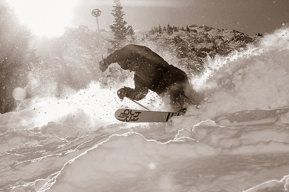 Skiing in the deep stuff at Snowbird-9417