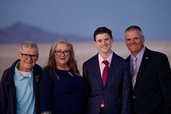 Family Portraits with Rebecca Ory-Hernandez at the Utah Salt Flats