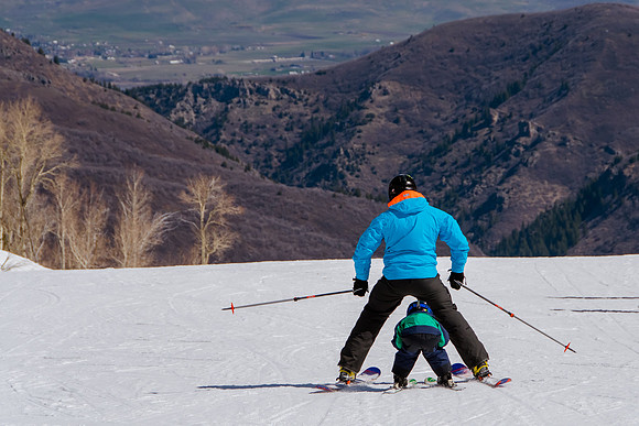 Family Ski at Snowbasin 4-5-17-9313