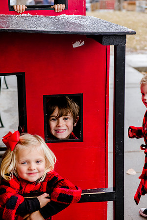Family Portraits 11-24-2018_DSC5932