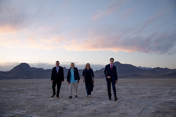 Family Portraits with Rebecca Ory-Hernandez at the Utah Salt Flats