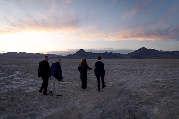 Family Portraits with Rebecca Ory-Hernandez at the Utah Salt Flats