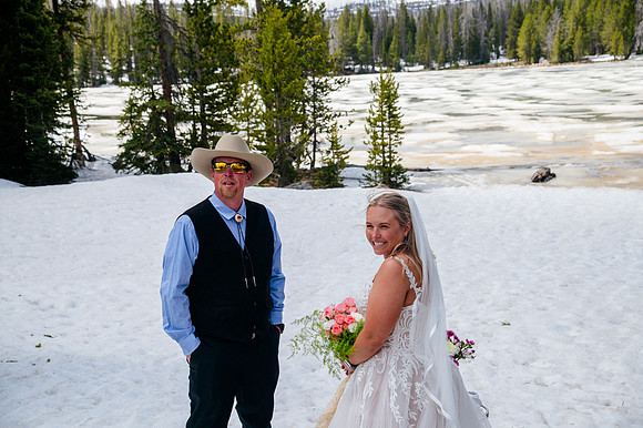 now in June: Megan Collins and Seth Underwood's Mountain Wedding