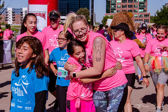 Girls on the Run 2018-7340