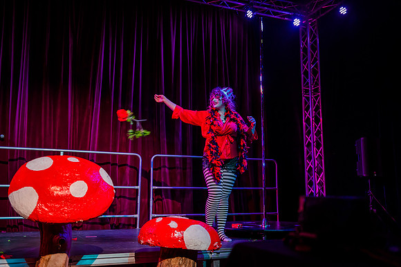 Mad Hatter's Tea Party112920