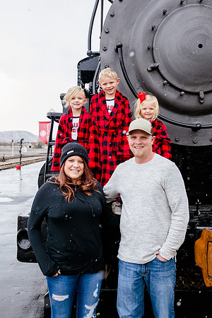Family Portraits 11-24-2018_DSC5286